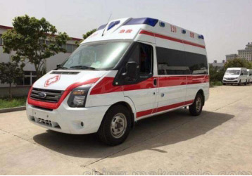 镇坪县救护车租赁